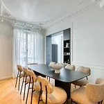 Urbanflat 225 - Elite 4 Bedroom Bastille *