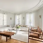 Urbanflat 225 - Elite 4 Bedroom Bastille *
