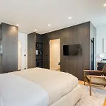 Urbanflat 225 - Elite 4 Bedroom Bastille *