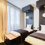 Urbanflat 225 - Elite 4 Bedroom Bastille