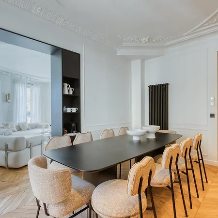 Urbanflat 225 - Elite 4 Bedroom Bastille Daire