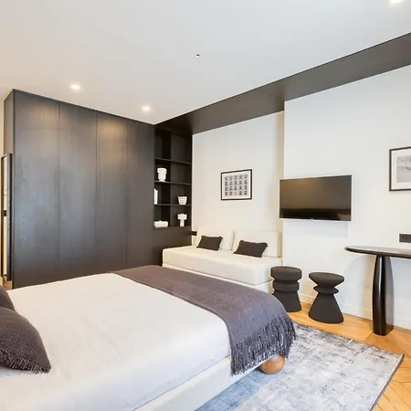Urbanflat 225 - Elite 4 Bedroom Bastille Daire