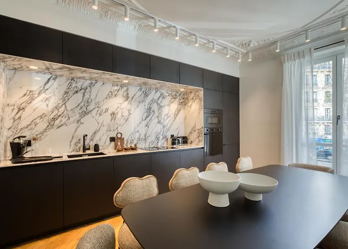 Urbanflat 225 - Elite 4 Bedroom Bastille * Parigi