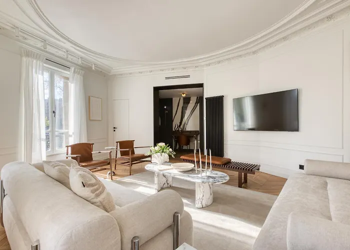 Urbanflat 225 - Elite 4 Bedroom Bastille Appartamento