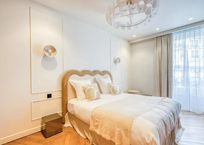 Urbanflat 225 - Elite 4 Bedroom Bastille Appartamento *
